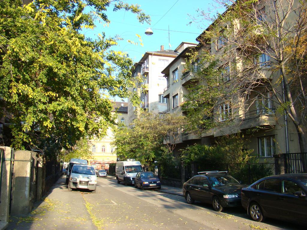 Lonyay Street Apartment Boedapest Buitenkant foto